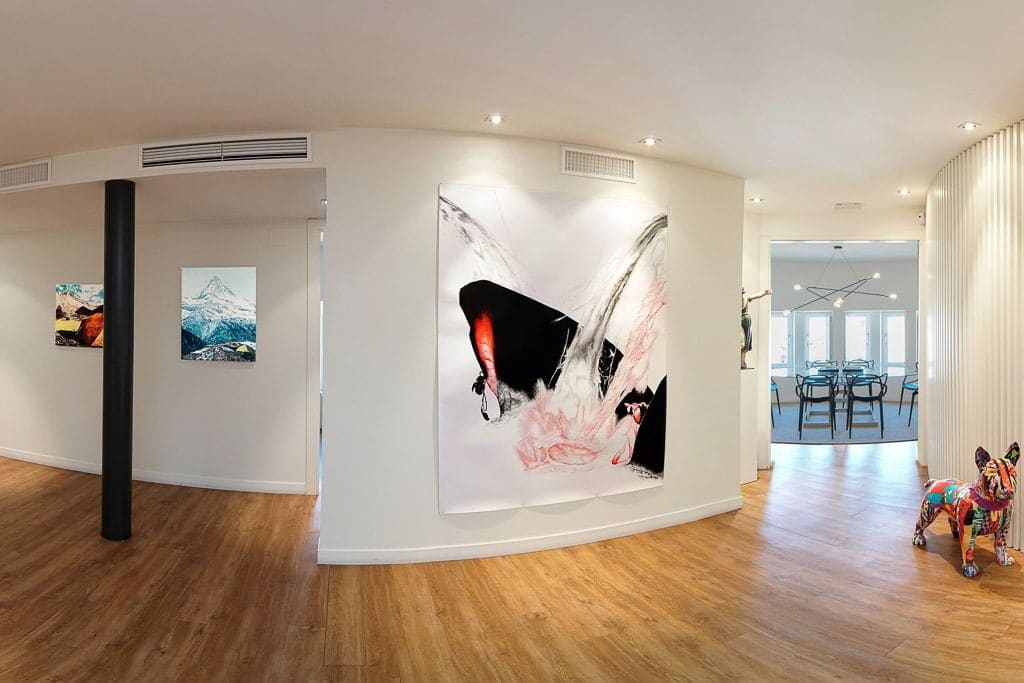 Eldevenir Art Gallery — foto 2 de 7